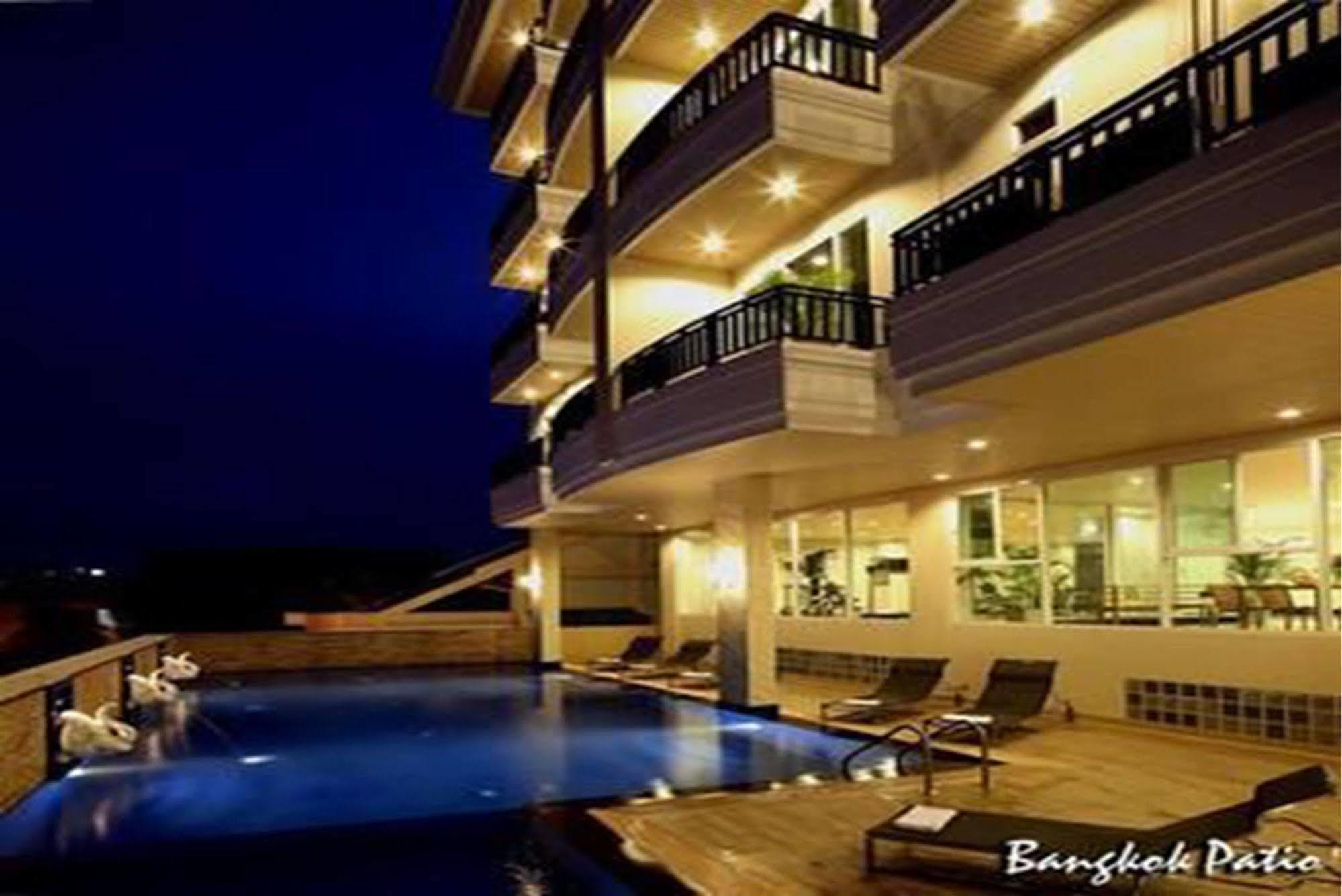 Bangkok Patio Bts Sanam Pao Banguecoque Exterior foto
